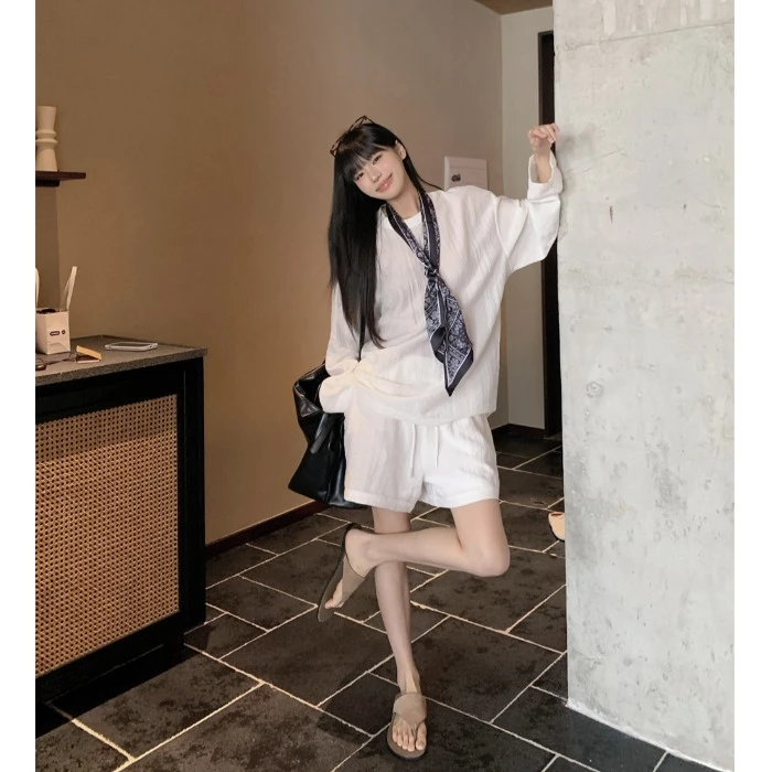 时尚气质套装女简约白色防晒长袖T恤女装夏季抽绳休闲长裤两件套
