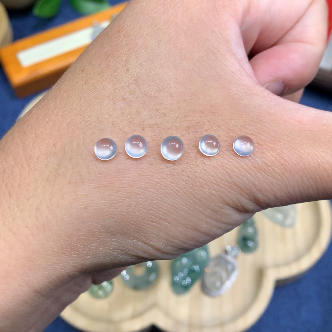 派***大定制翡翠未镶嵌蛋面手链