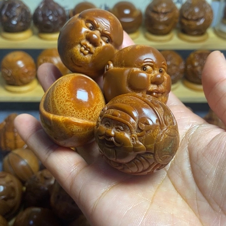 【闪购商品】香榧木水*子橄榄核雕刻