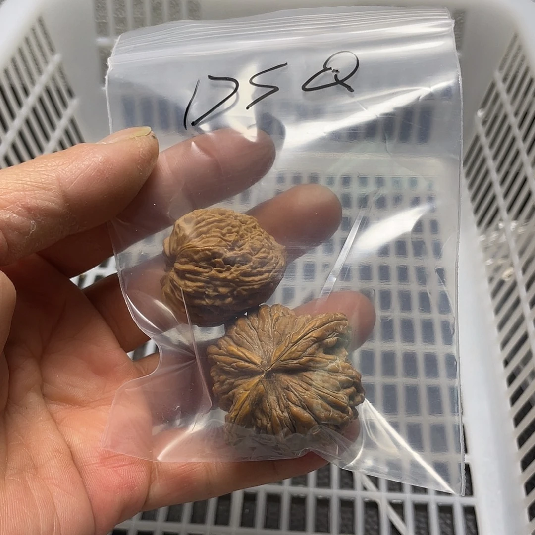 D***Q文玩核桃吊坠不退不换