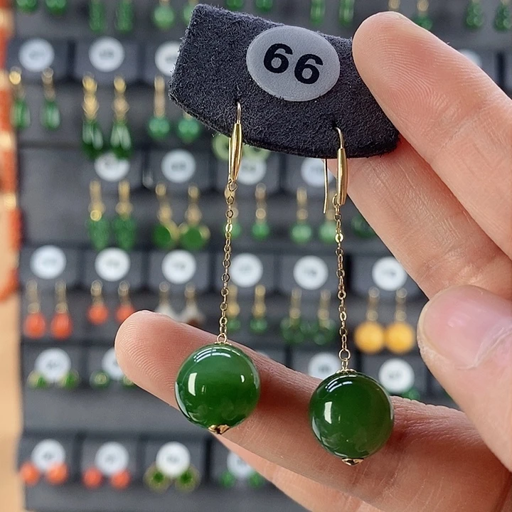 和田玉耳饰18K金镶嵌