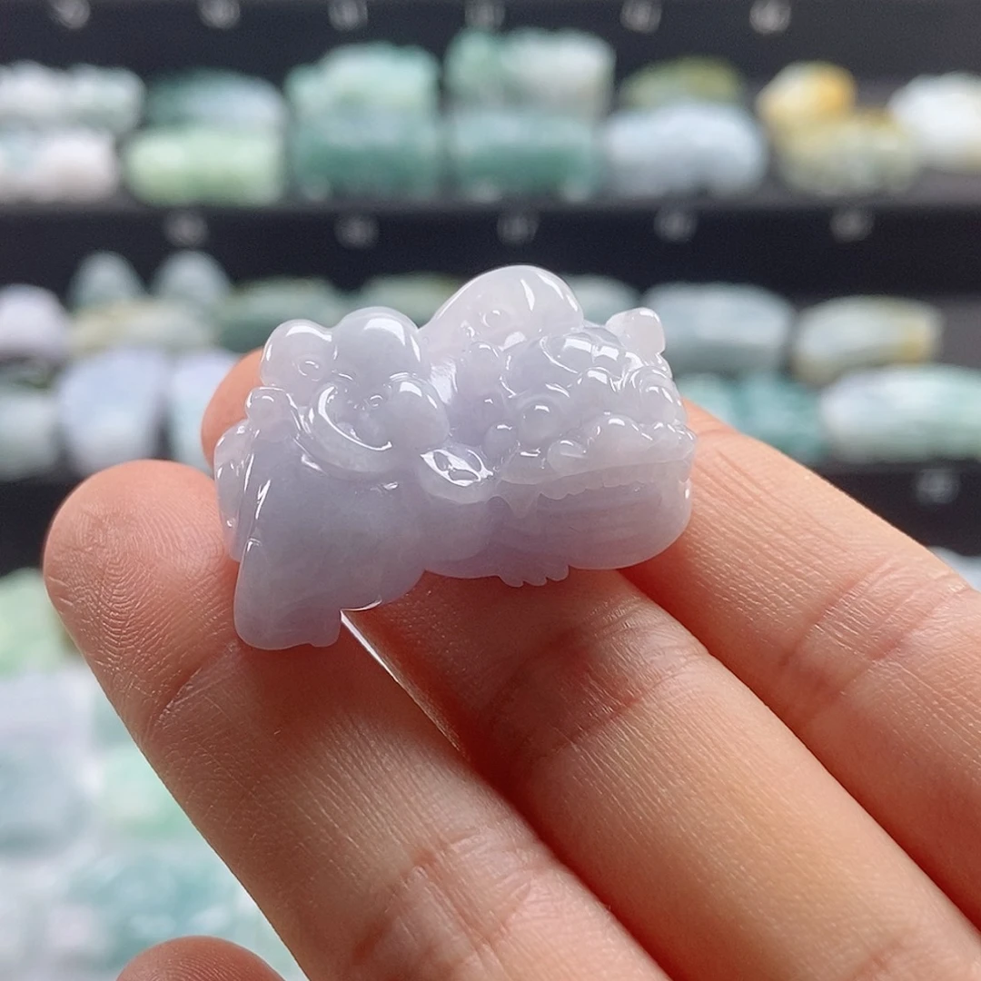 翡翠未镶嵌颈饰?****兔翡翠貔貅