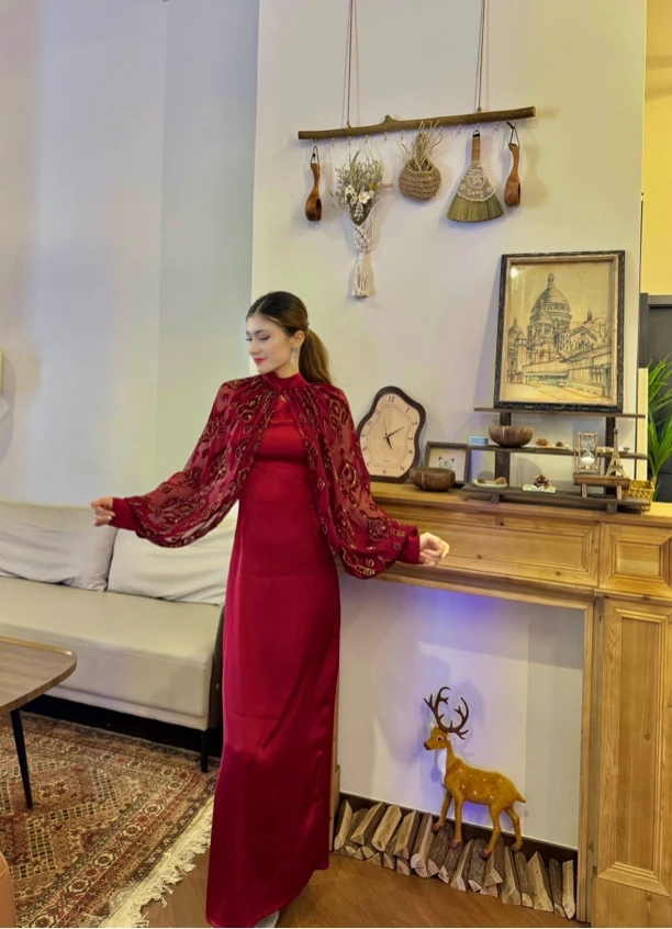 高级感两件套连衣裙真钻外搭连衣裙气质设计师重工夏季