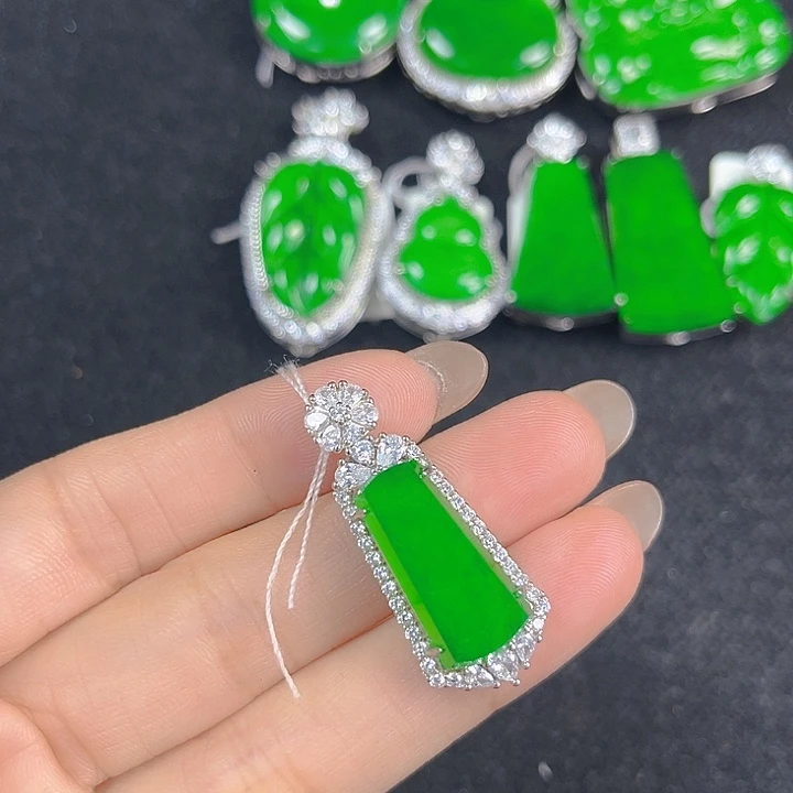 翡翠银S925镶嵌吊坠(不含链)