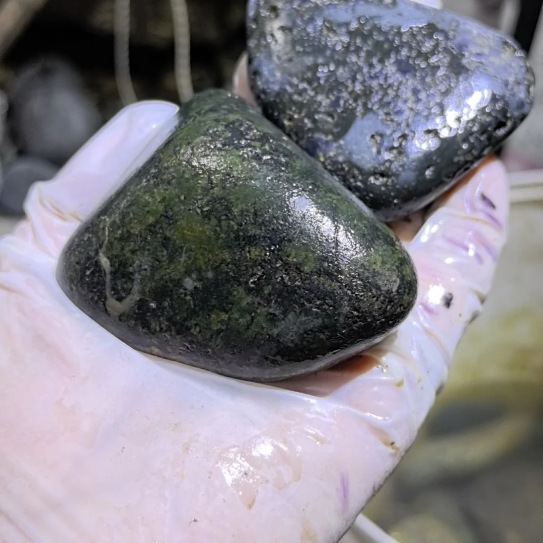 石材历**香藏玉药王石原石手把件两个