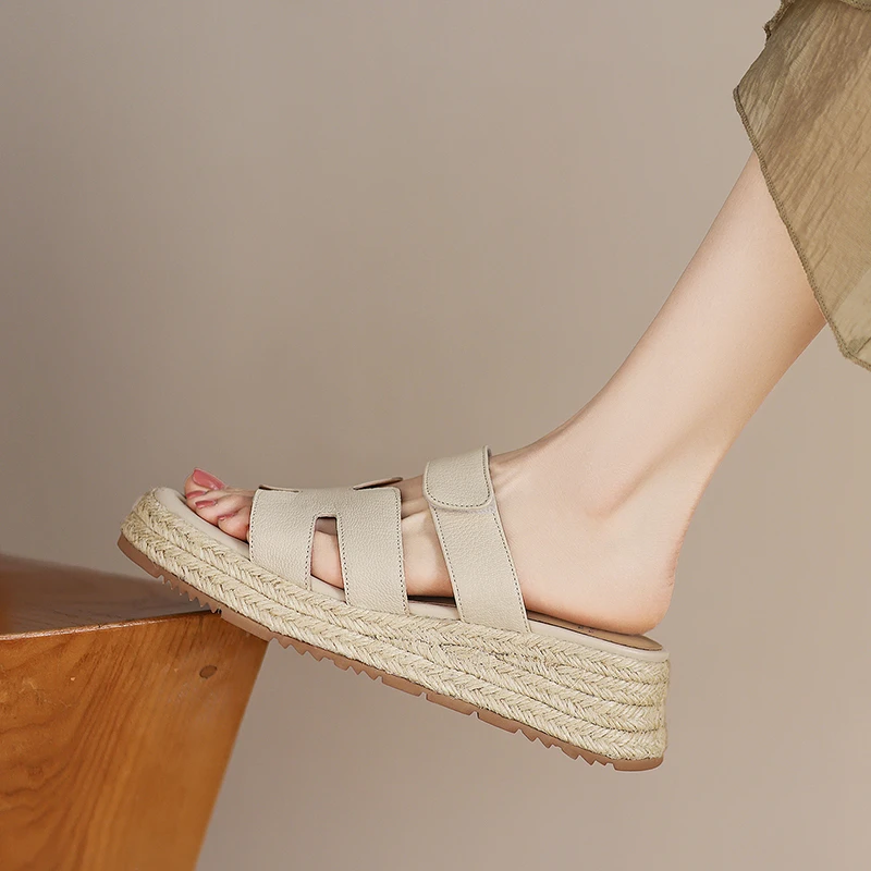 5cm舒适厚底坡跟拖鞋女夏外穿草编松糕底休闲凉拖真皮露趾一字拖