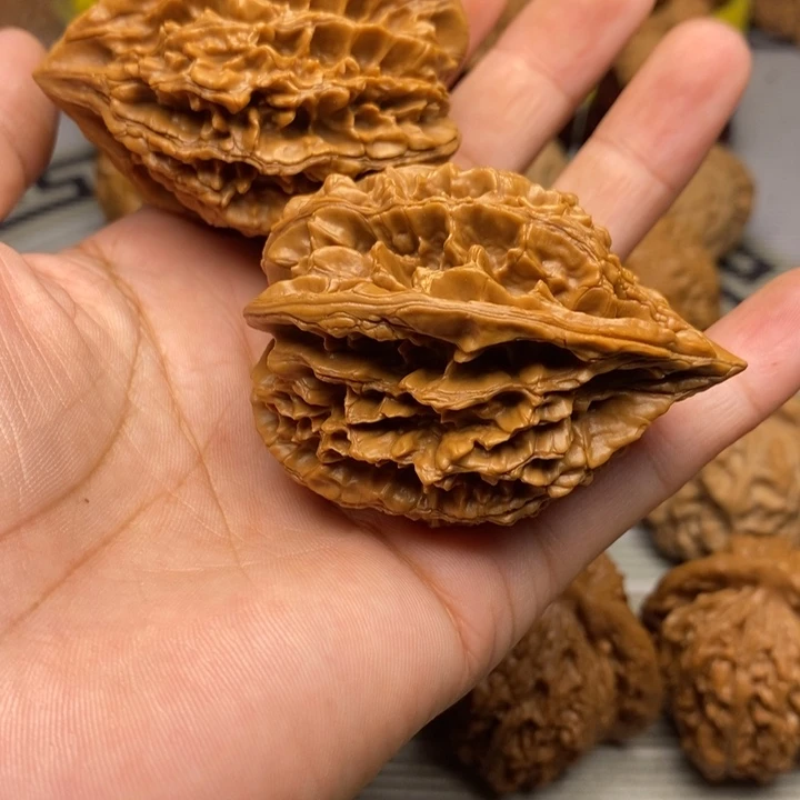 吊坠文玩核桃小**皮大花