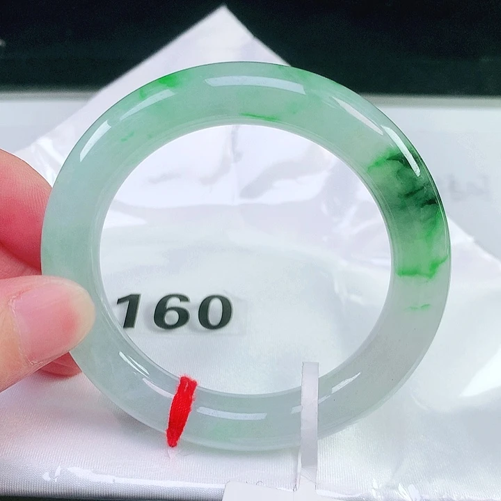 翡翠未镶嵌手镯（圆镯）160