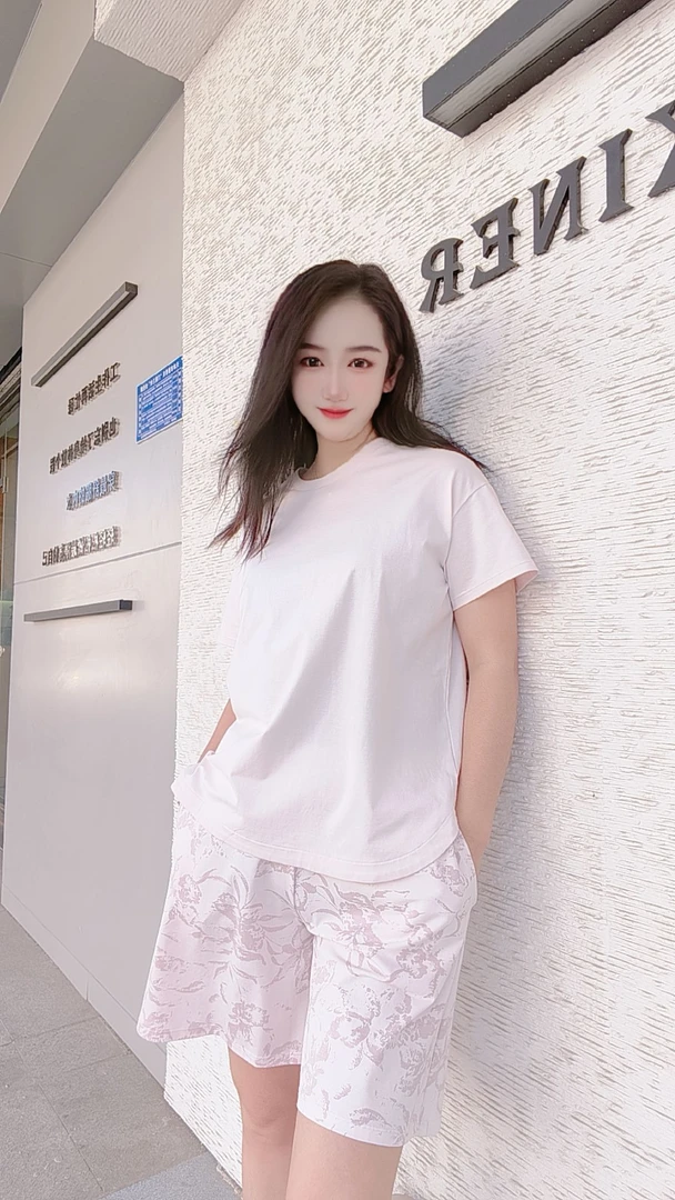 女士圆领半袖家居服白色睡衣女装宽松上衣休闲短裤套装夏季