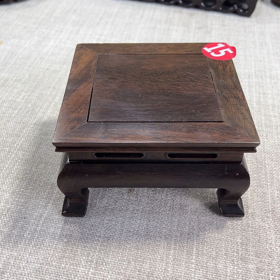 红木底座精雕工艺品