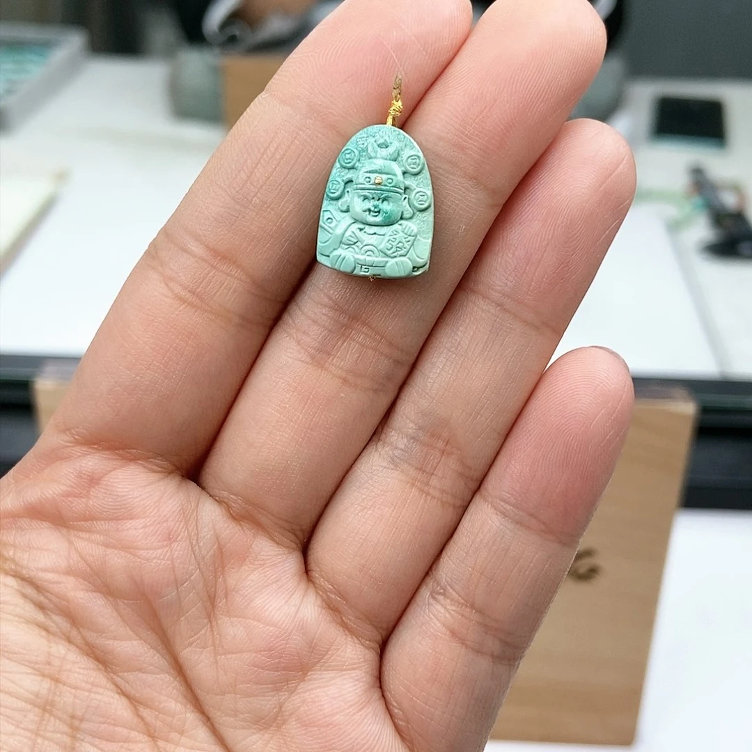 未镶嵌绿松石珠宝奇石