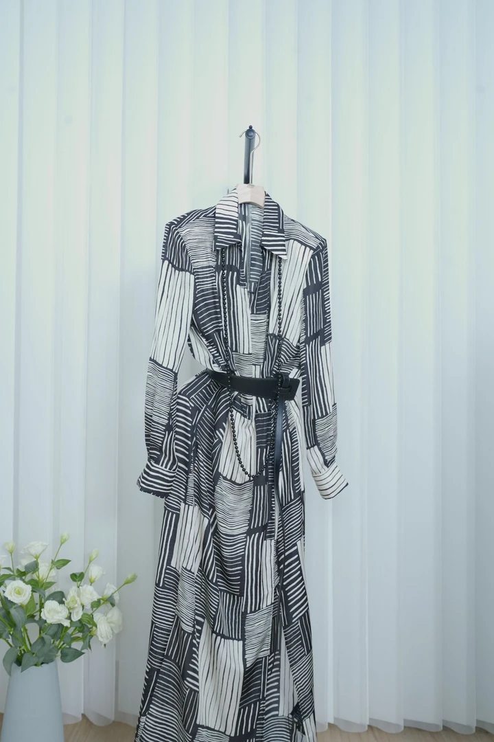 2025文哥工作室新品夏季女装高定设计（有腰带）连衣裙KL-251058