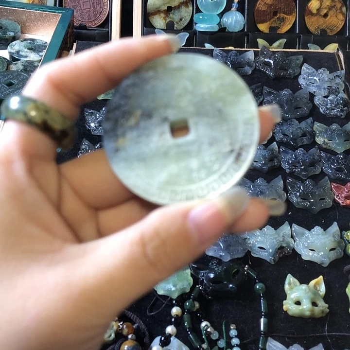 岫玉未镶嵌岫玉挂件