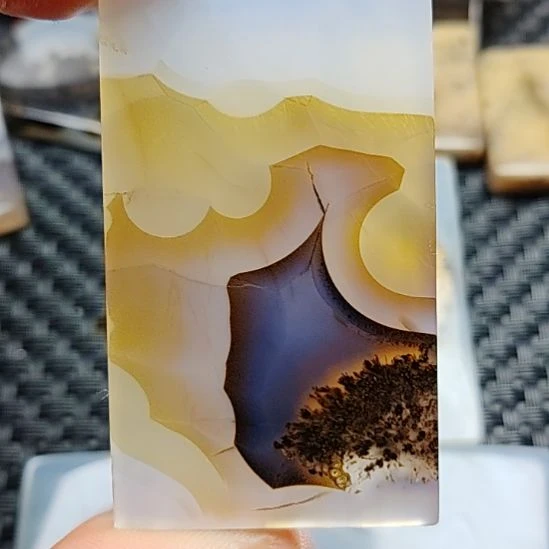 春***客玛瑙/玉髓未镶嵌颈饰