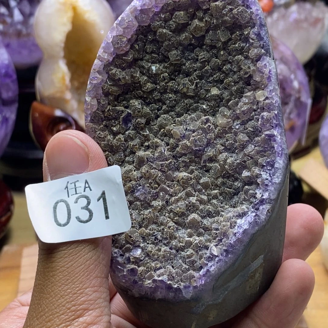 未镶嵌大型摆件（非配饰）紫晶g****?