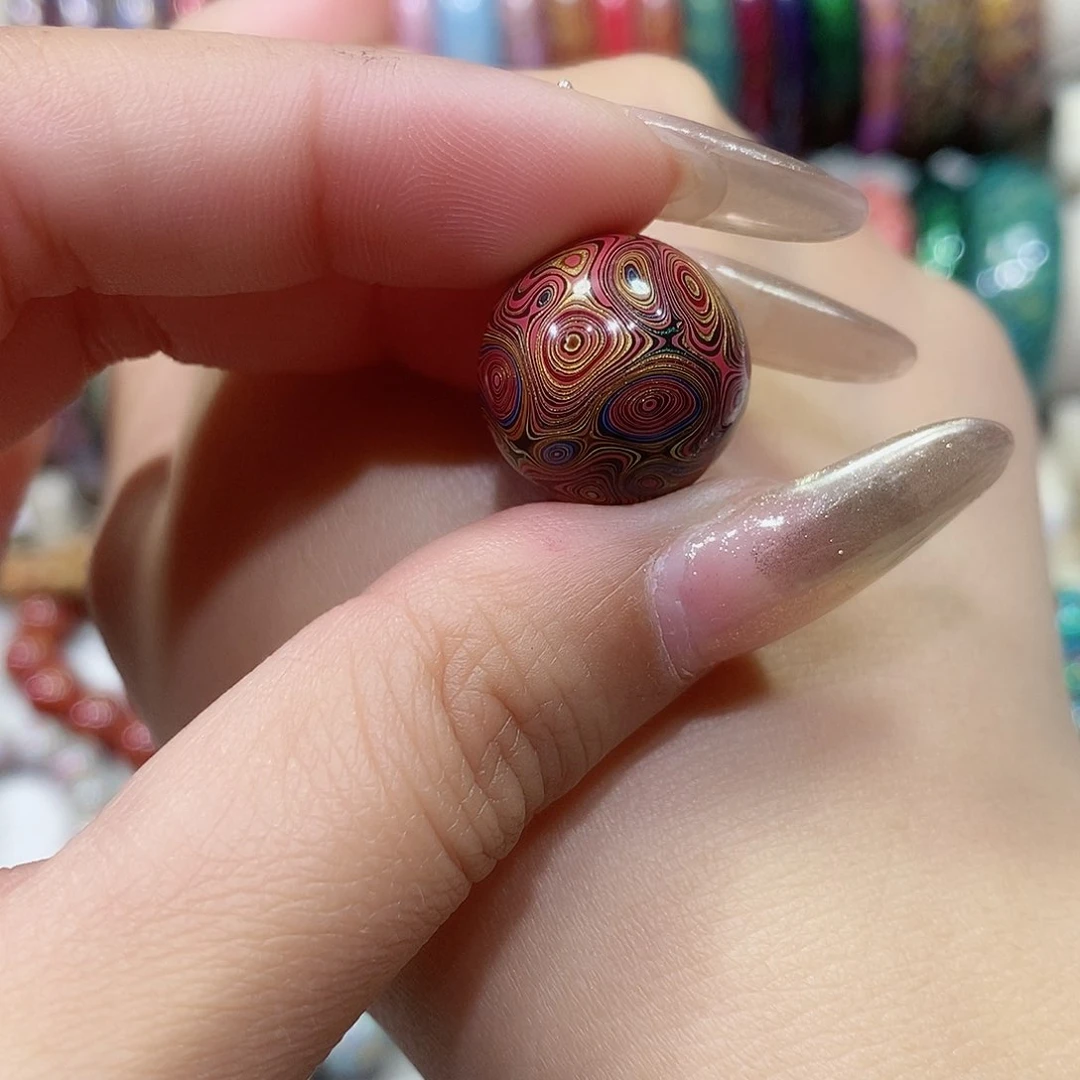 兆大漆……………………………………