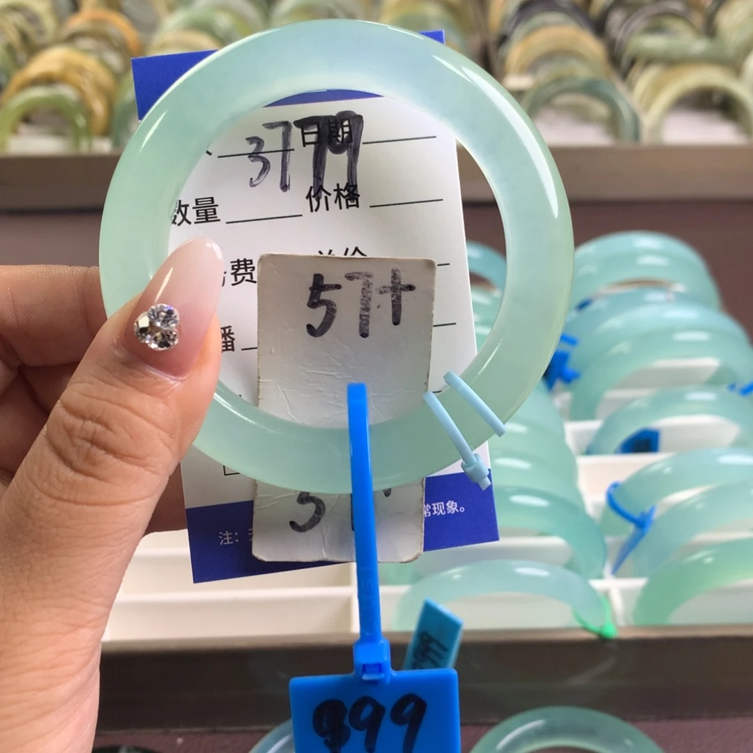 蛇纹石玉未镶嵌手镯3779