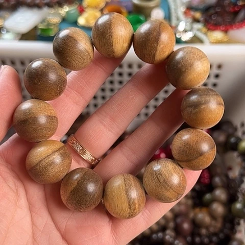 滴血莲花菩提手串