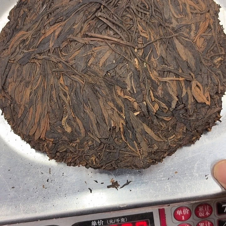 Y***H男装品牌设计理念