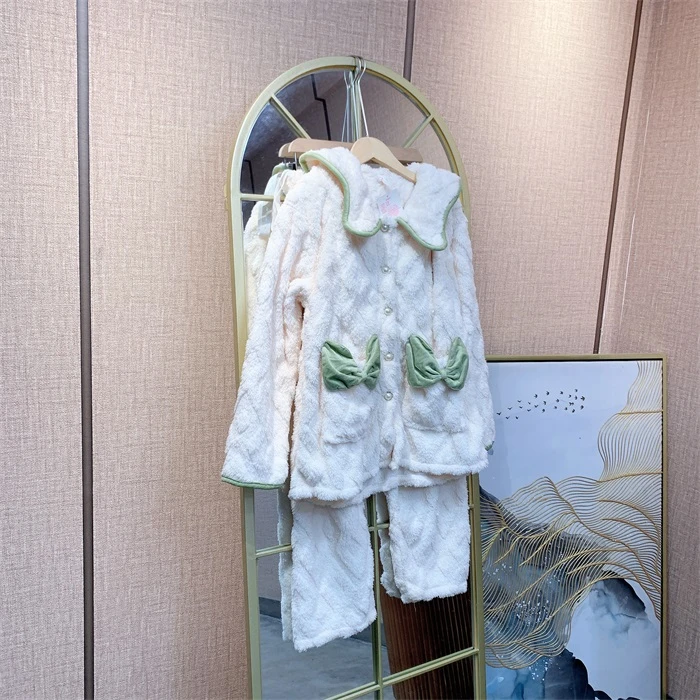 F426米白色孕妇衣两件套L90-130XL140XXL150
