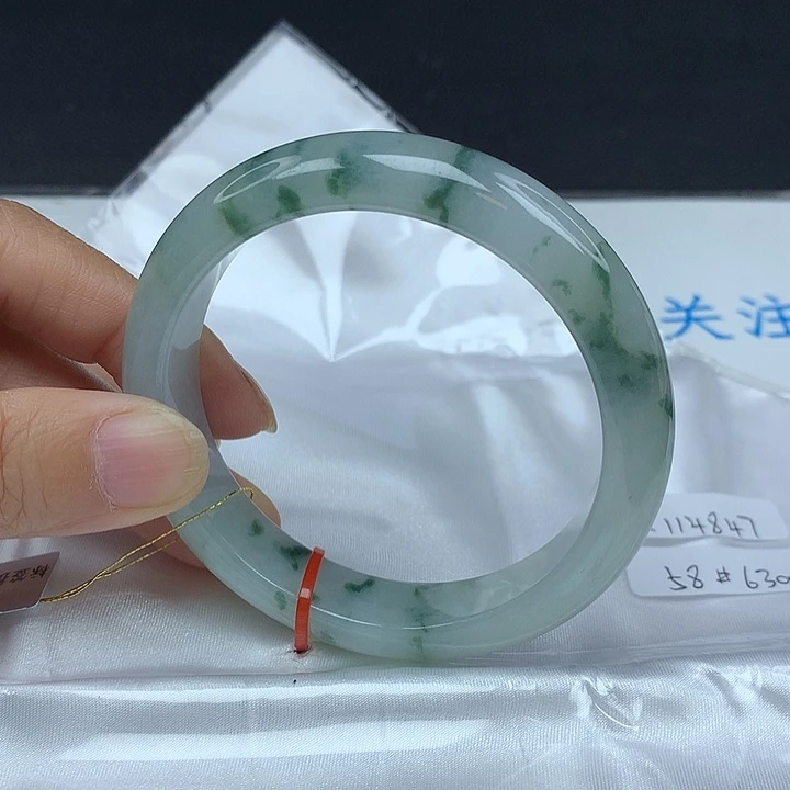 翡翠未镶嵌手镯58圈4847