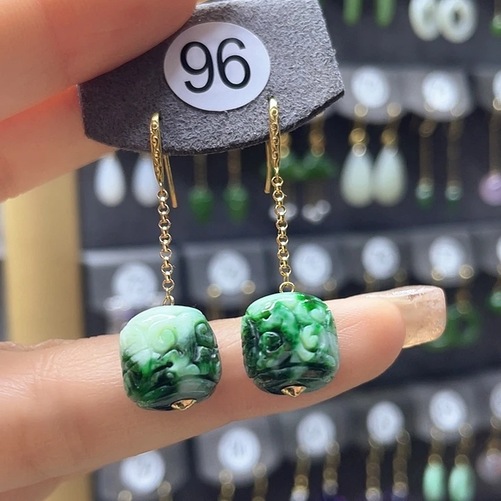 翡翠耳饰18K金镶嵌耳饰