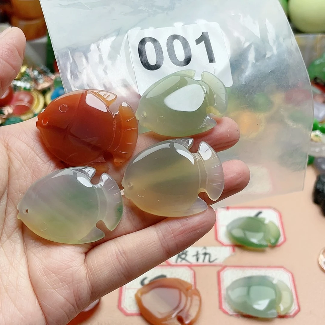 合金颈饰玛瑙/玉髓晴****)