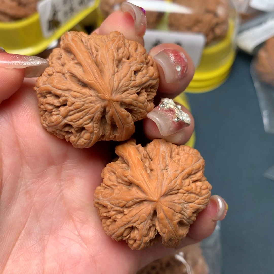 文玩核桃吊坠37-23391-1