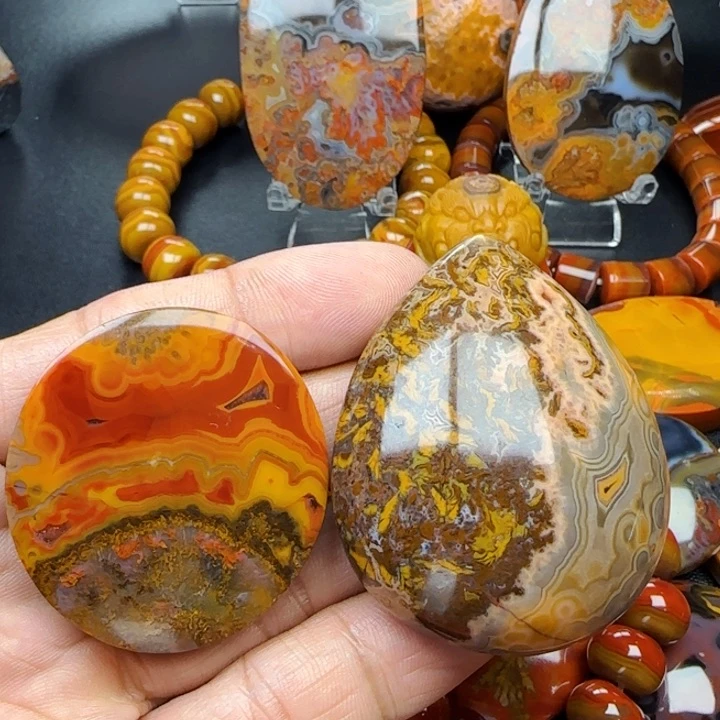 用***6玛瑙/玉髓首饰未镶嵌