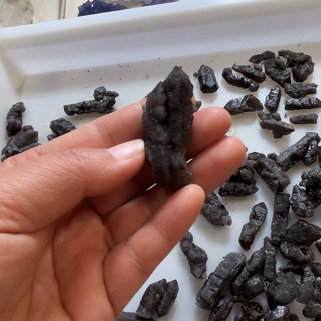 N***i未镶嵌珠宝半成品水晶