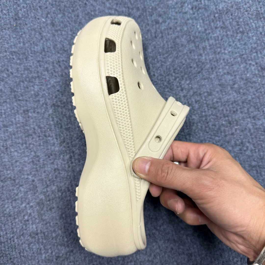 【云朵4.1CM】2025年夏季女洞洞鞋时尚百搭款