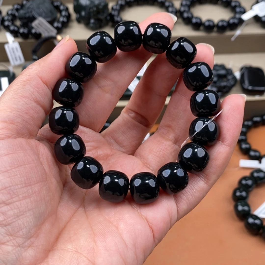 寧***遠和田玉未镶嵌手串