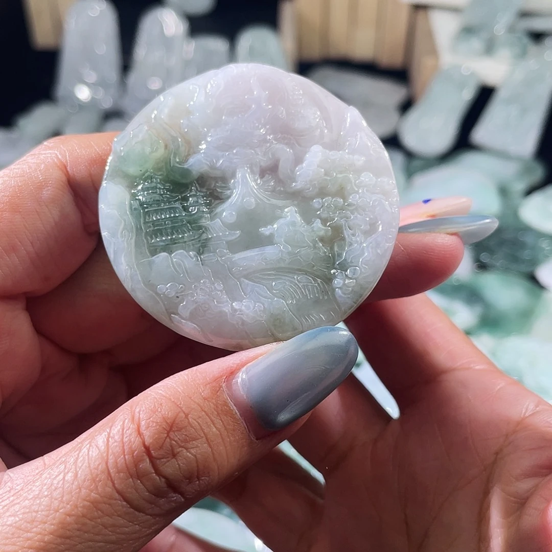 翡翠未镶嵌颈饰山水龙