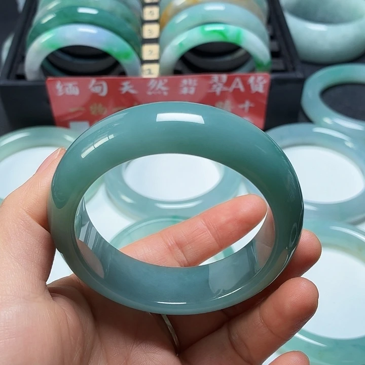 大***记翡翠未镶嵌手镯缅甸天然翡翠手镯Ａ货56.5正圈微瑕