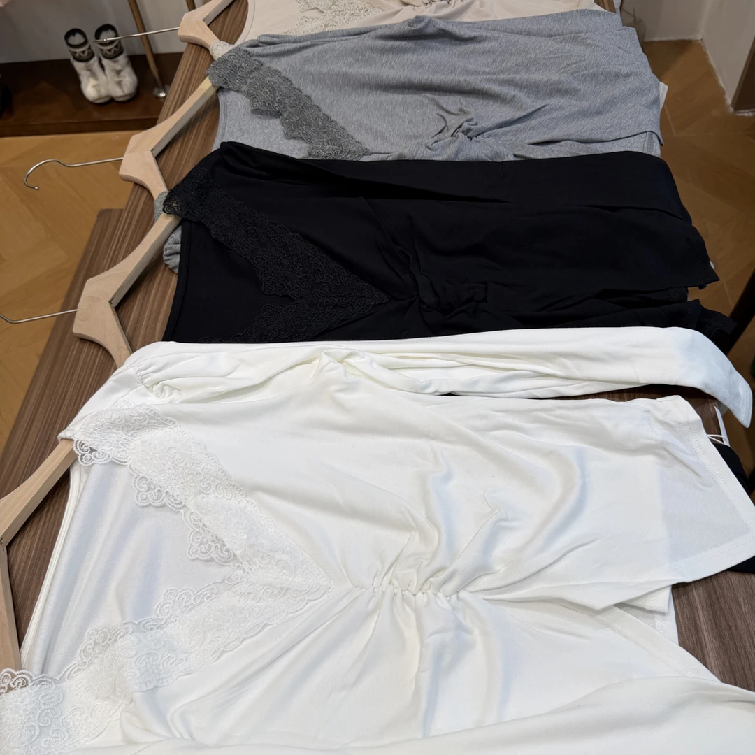 法式复古蕾丝拼接V领长袖针织开衫女春秋季流行百搭新款上衣