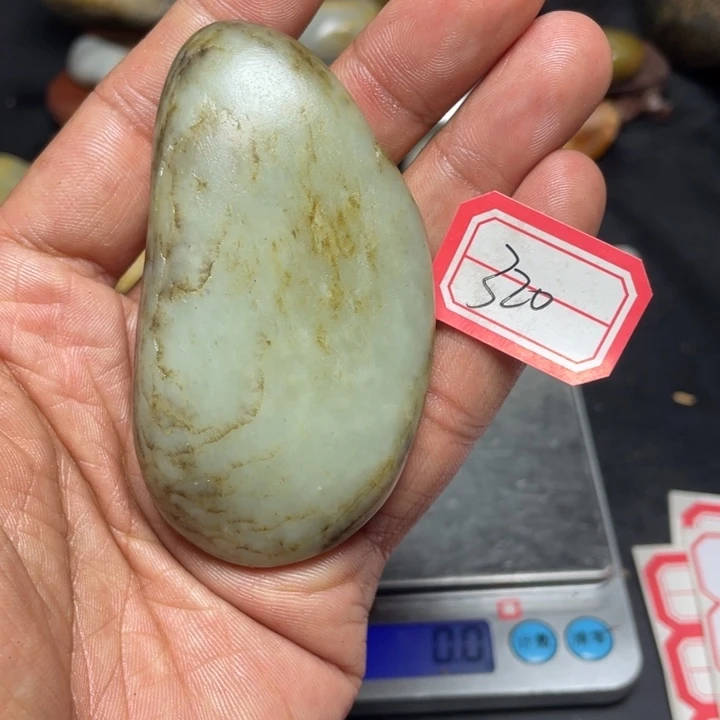 颈饰未镶嵌和田玉320