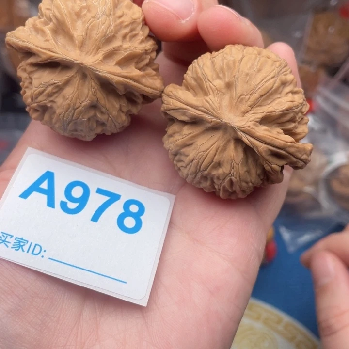 文玩核桃吊坠核桃