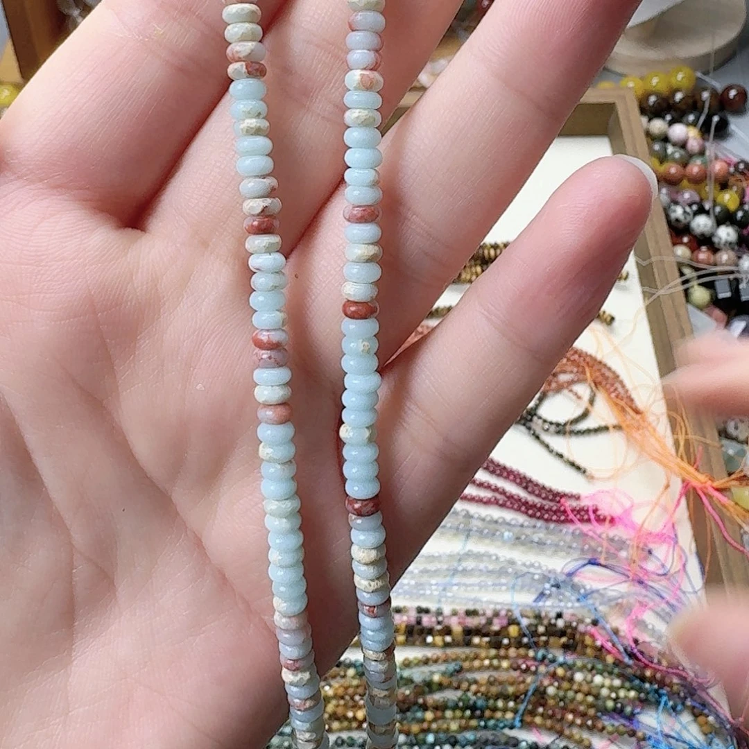 未镶嵌玛瑙/玉髓珠宝半成品寿山石2*4一条