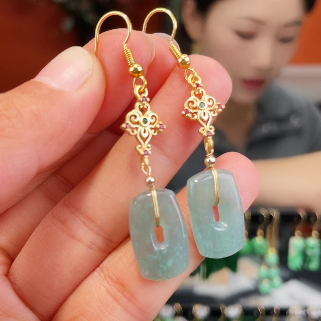 翡翠未镶嵌耳饰饰品