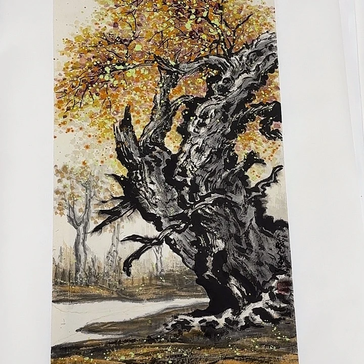 国画花鸟的翅膀是完全完全不