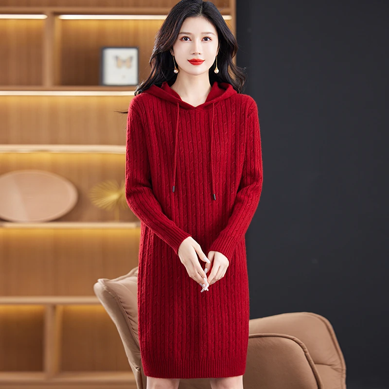 秋冬2025新款中长款打底毛衣裙女时尚休闲加厚连帽卫衣针织连衣裙