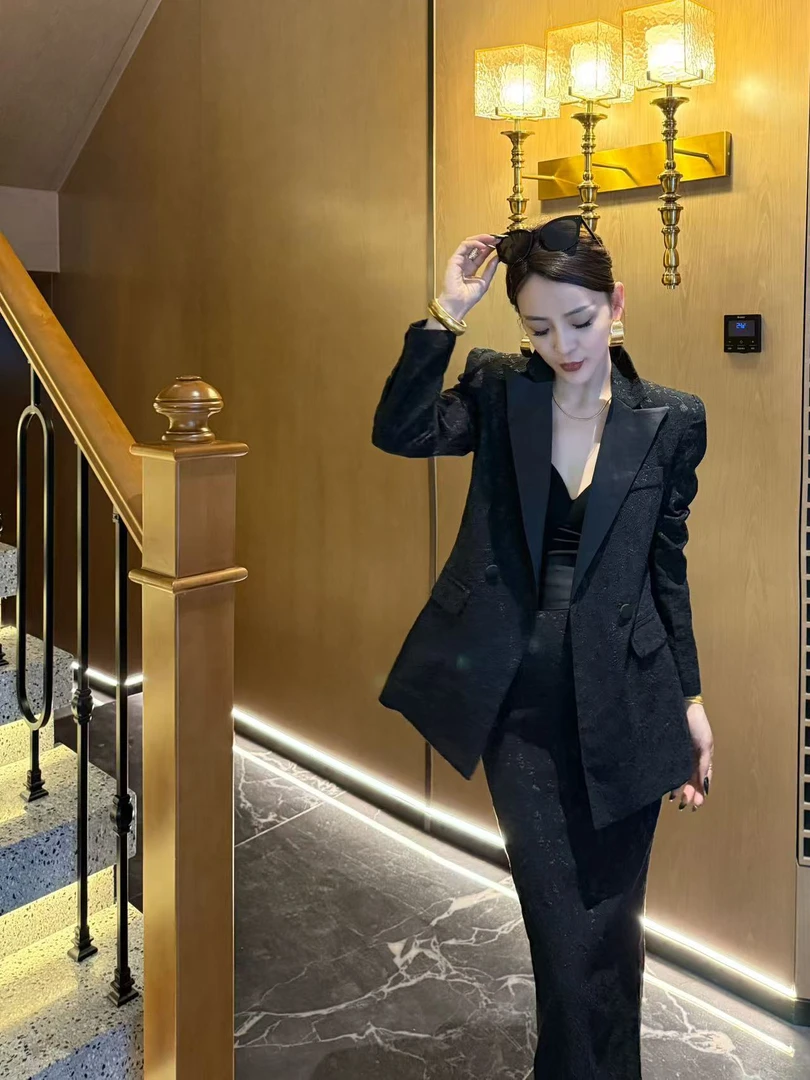 洋洋YANGYANG  新款蕾丝拼接腰封半裙蕾丝西服套装