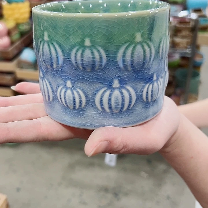 有孔.凑满10元发货多肉陶瓷花盆！