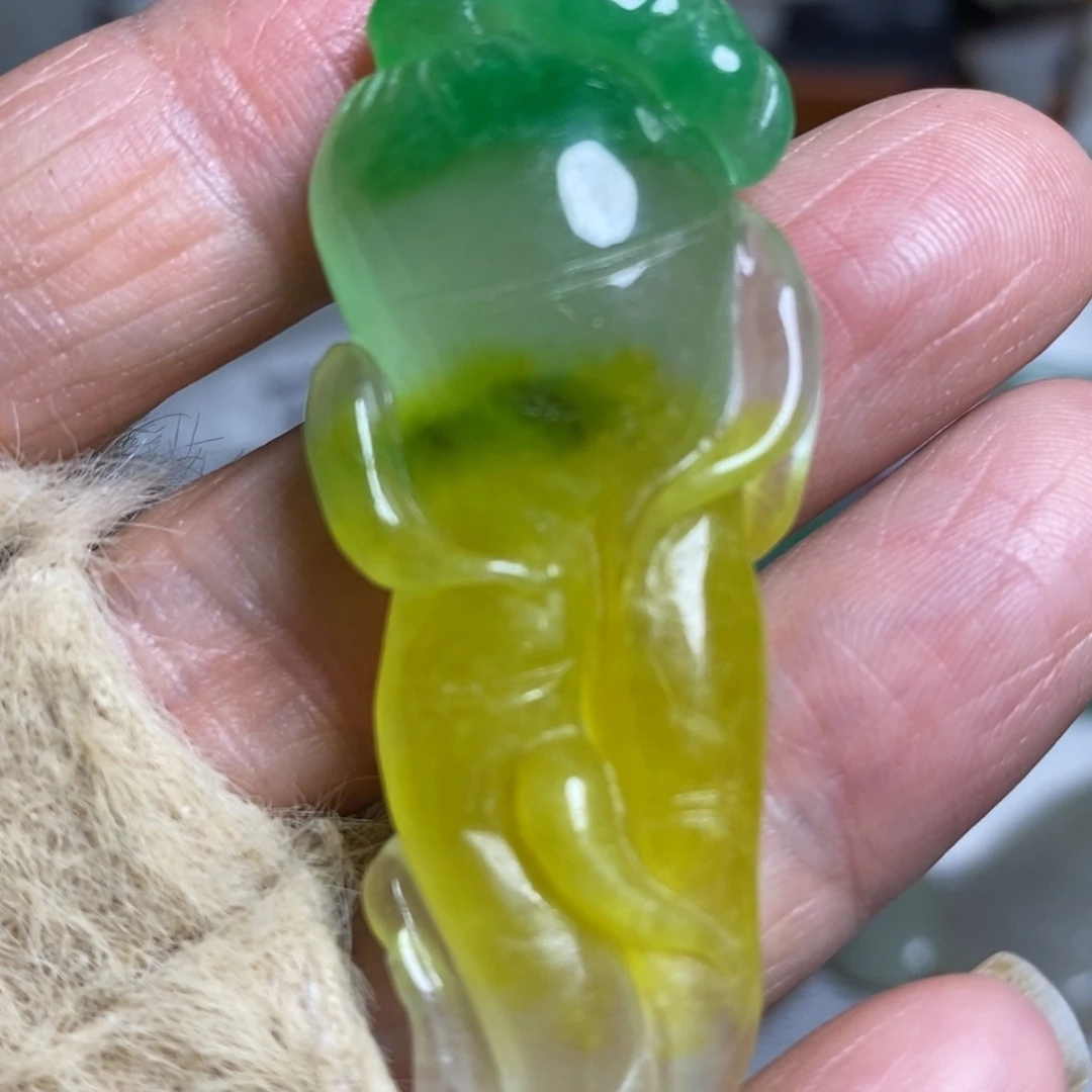 和田玉（糖玉）未镶嵌颈饰