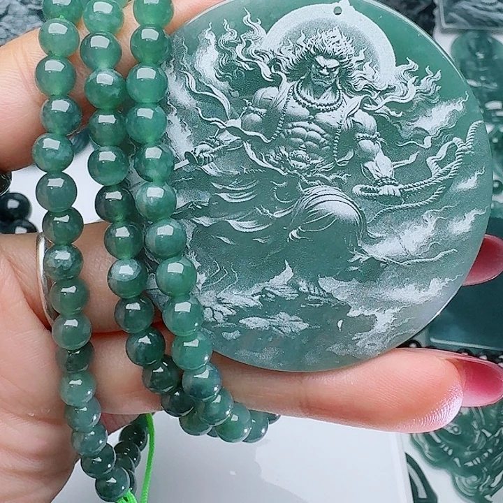 颈饰未镶嵌翡翠多样性发其一