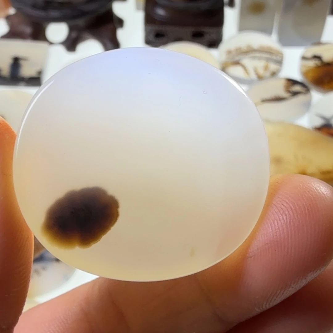 玛瑙/玉髓未镶嵌珠宝半成品