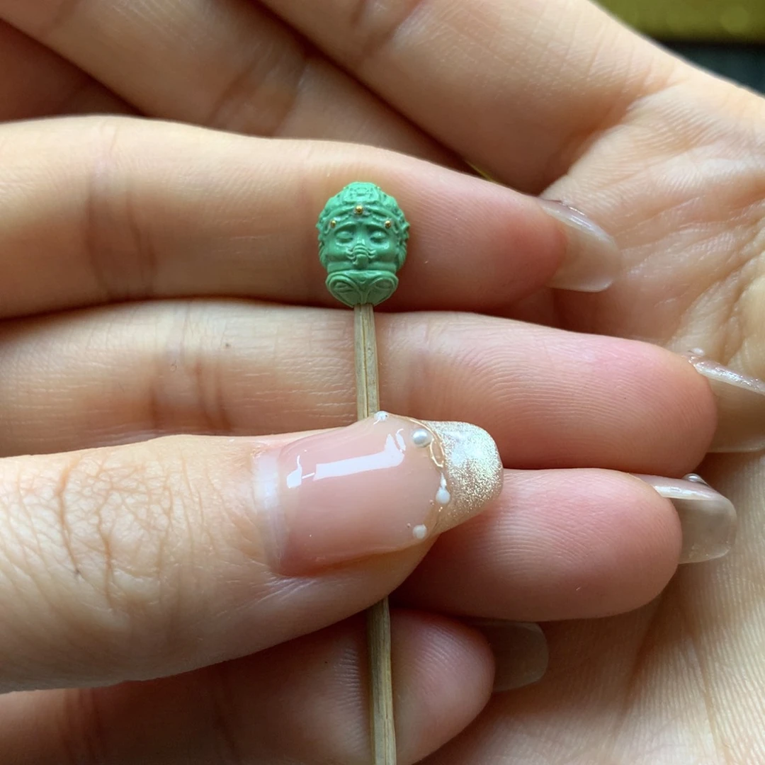 绿松石配饰未镶嵌