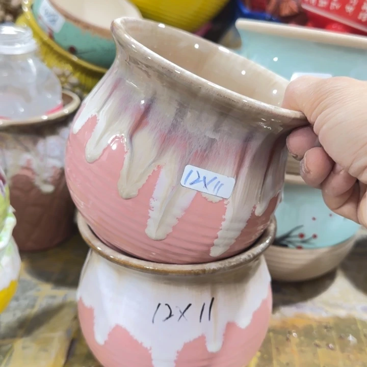 凑9块包邮，有孔，陶瓷花盆