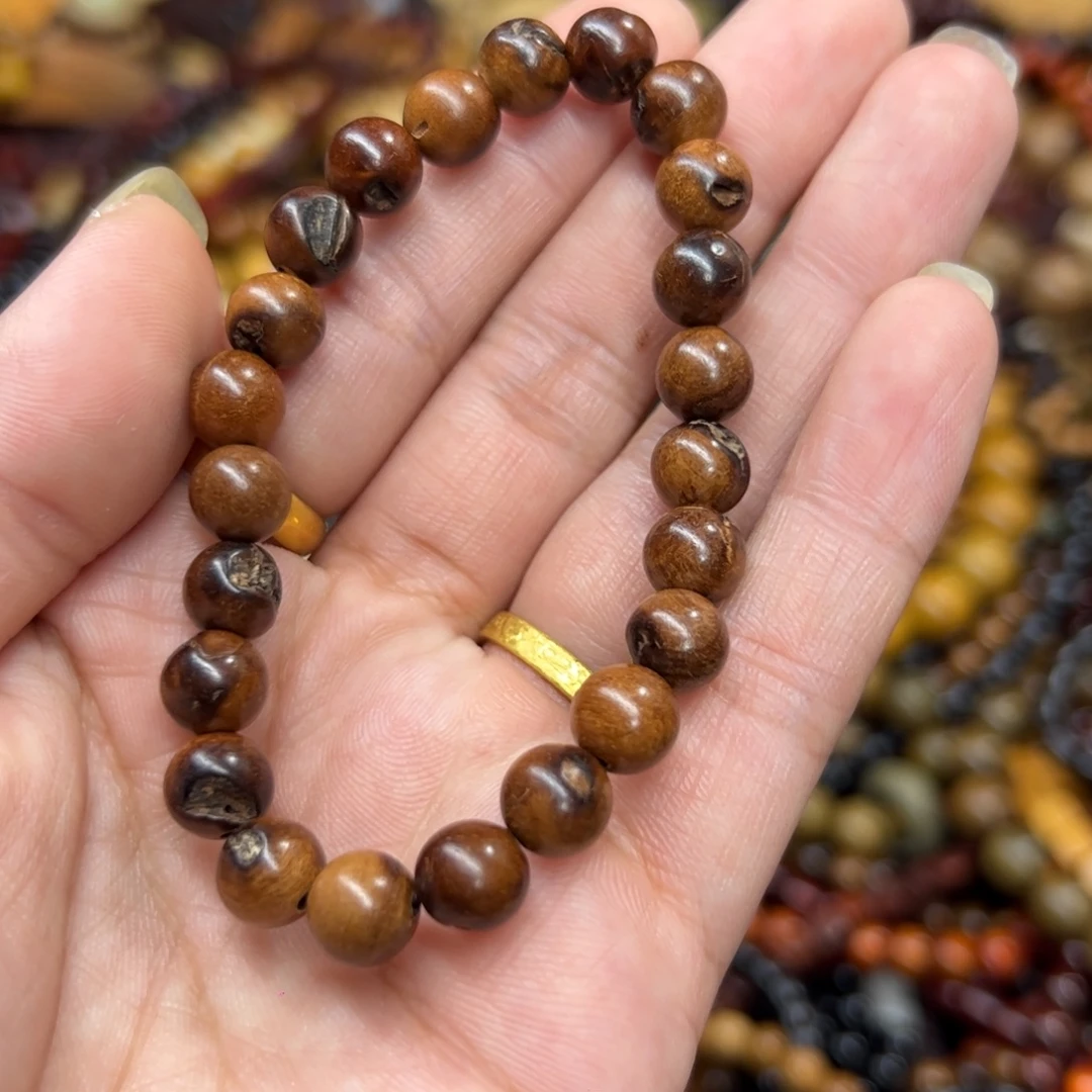 无事牌维腊木（绿檀）