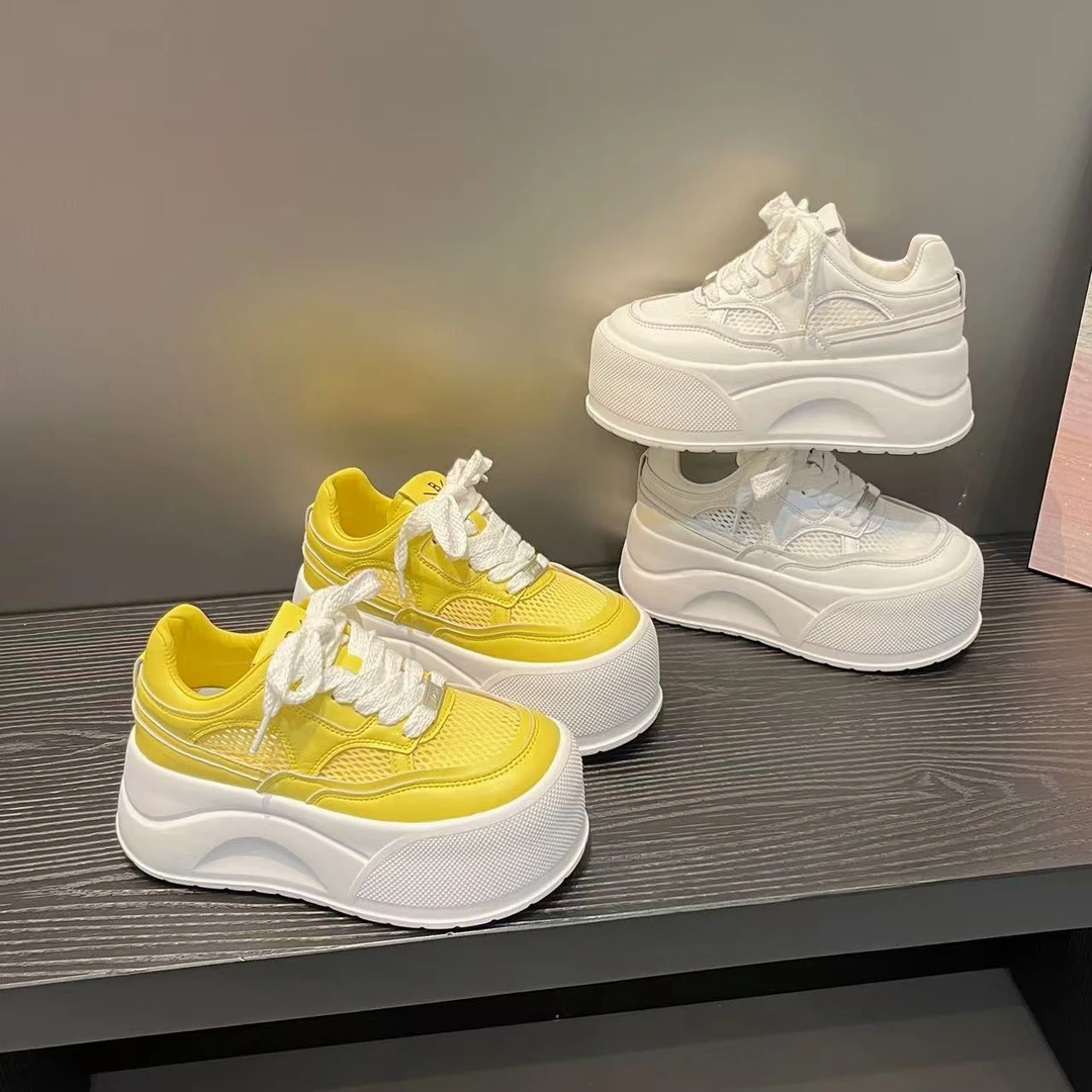 【QUE】7CM夏季新款2025增高厚底透气小白鞋显瘦运动休闲鞋